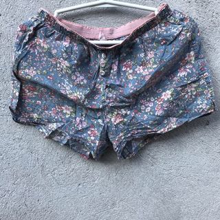 (Category: ) located in . Submitted by ALNARISONLINESHOP (Listing ID 1166318690, Image 1). Description: .
