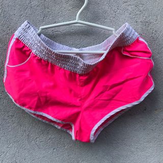 (Category: ) located in . Submitted by ALNARISONLINESHOP (Listing ID 1166319521, Image 1). Description: .