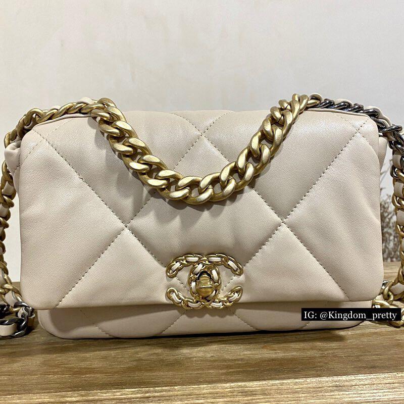 Pre-order Chanel 19 CC Logo Quilted Flap Bag Beige Chain Strap, Luxury, Bags  & Wallets on Carousell
