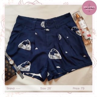 (Category: ) located in . Submitted by SuseApparel (Listing ID 1166251410, Image 1). Description: .