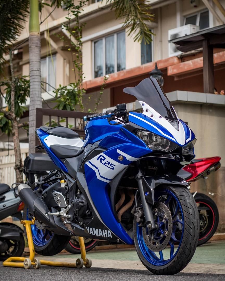 R25 V1 2015 Motorbikes on Carousell