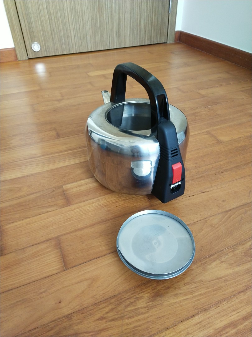 Sanyo brand electric kettle 4.2L, TV & Home Appliances, Kitchen