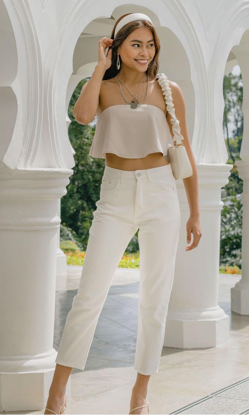 White mom clearance fit jeans