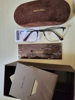 （分類：）位於 。 由 earliain 提交（商品編號 1166393949，圖片 1）。簡介： 。