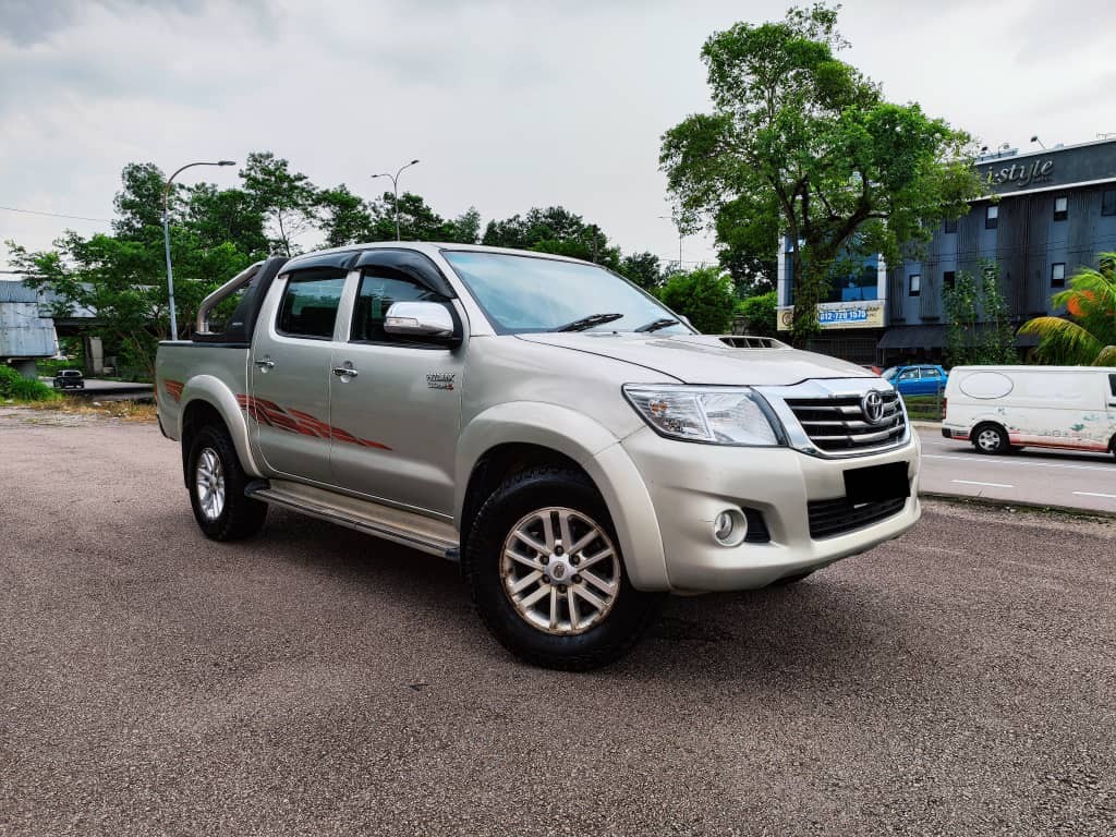 TOYOTA HILUX INTERCOOLER DOUBLE CAB G 3.0AT 2014TH, Cars, Cars for Sale