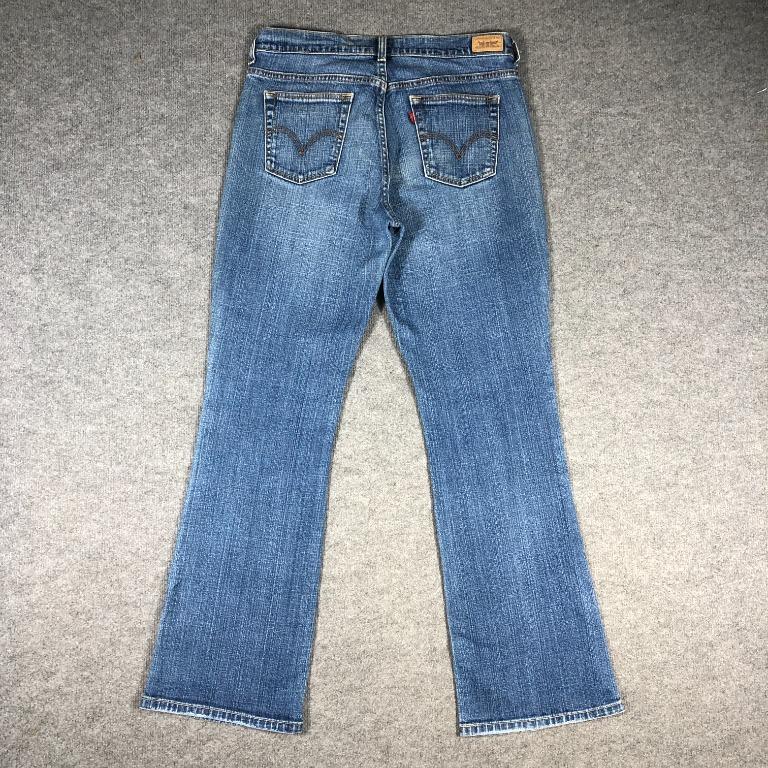 Women's Levis 515 Bootcut Jeans, Women's Fashion, Bottoms, Jeans & Leggings  on Carousell