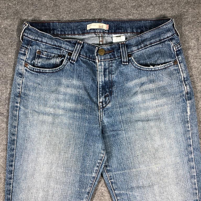 Women s Levis 515 Bootcut Jeans Women s Fashion Bottoms Jeans Leggings on Carousell