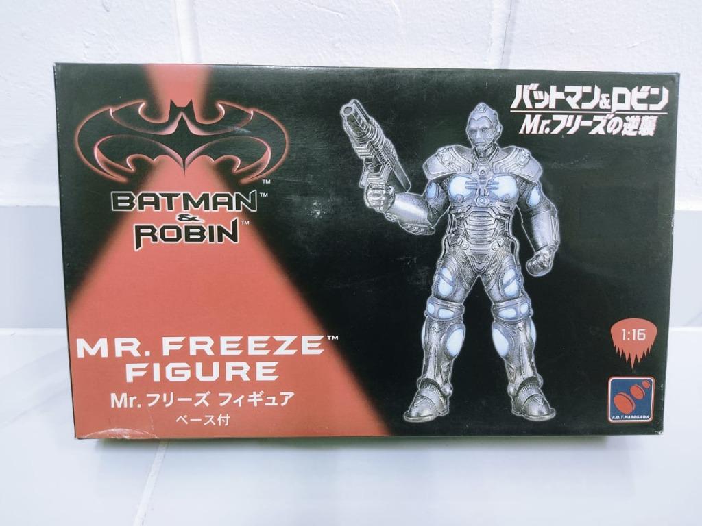 Batman Freeze 1/16 Scale Model Kits Batgirl & Mr Batman & Robin 