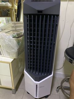 （分類：）位於 。 由 timchan122 提交（商品編號 1166616059，圖片 1）。簡介： 。