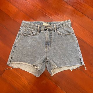 （分類：）位於 。 由 ann2221 提交（商品編號 1166443443，圖片 1）。簡介： 。