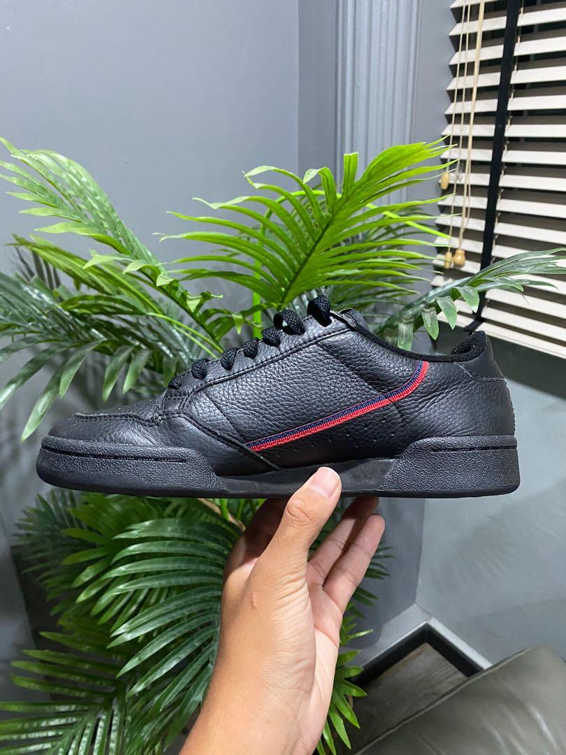 Continental 80 noire Clearance