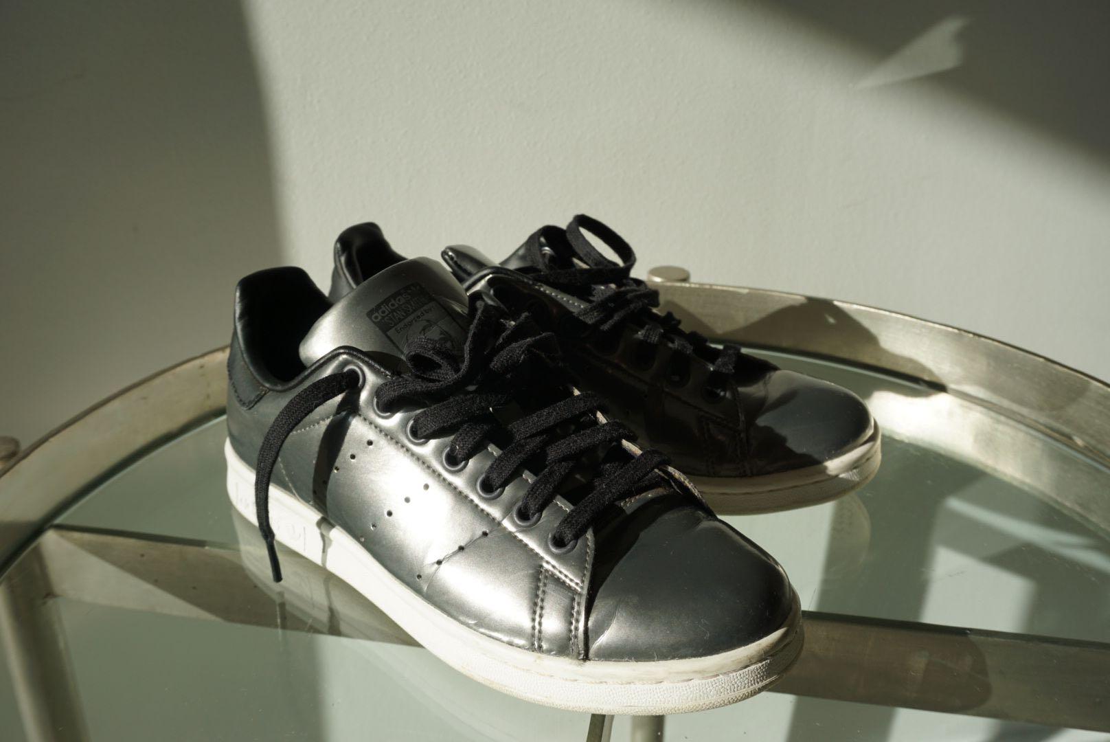 Stan smith black and silver