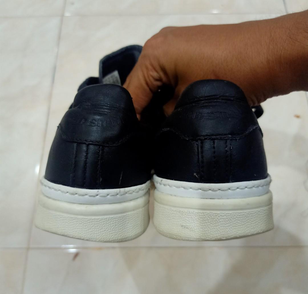 Stan smith bold noire hotsell