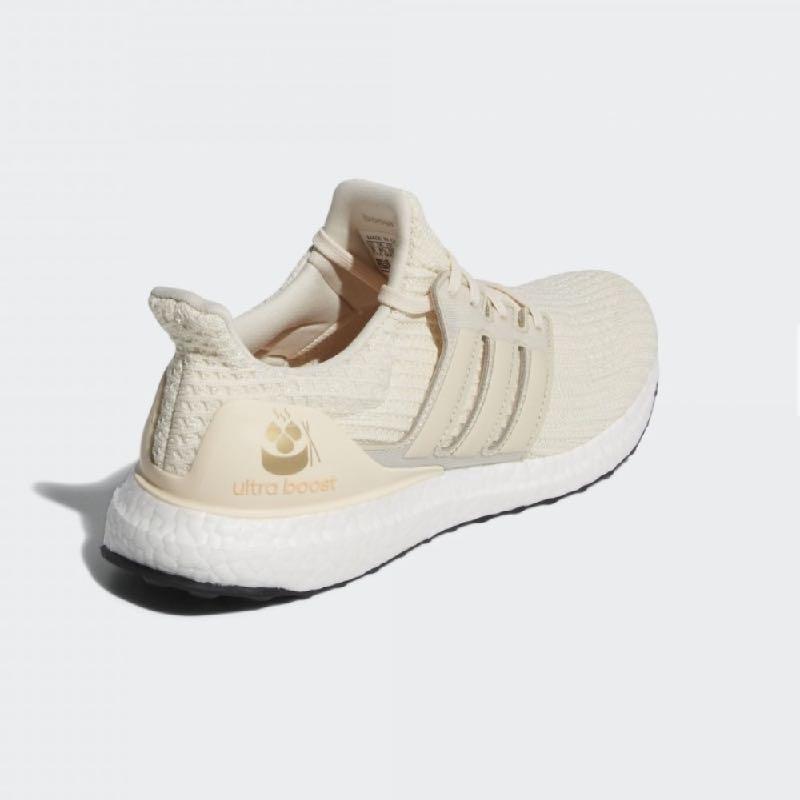 Adidas Ultraboost 4 0 Men Running Shoes FW3721, Fesyen Pria, Sepatu ,  Sneakers di Carousell