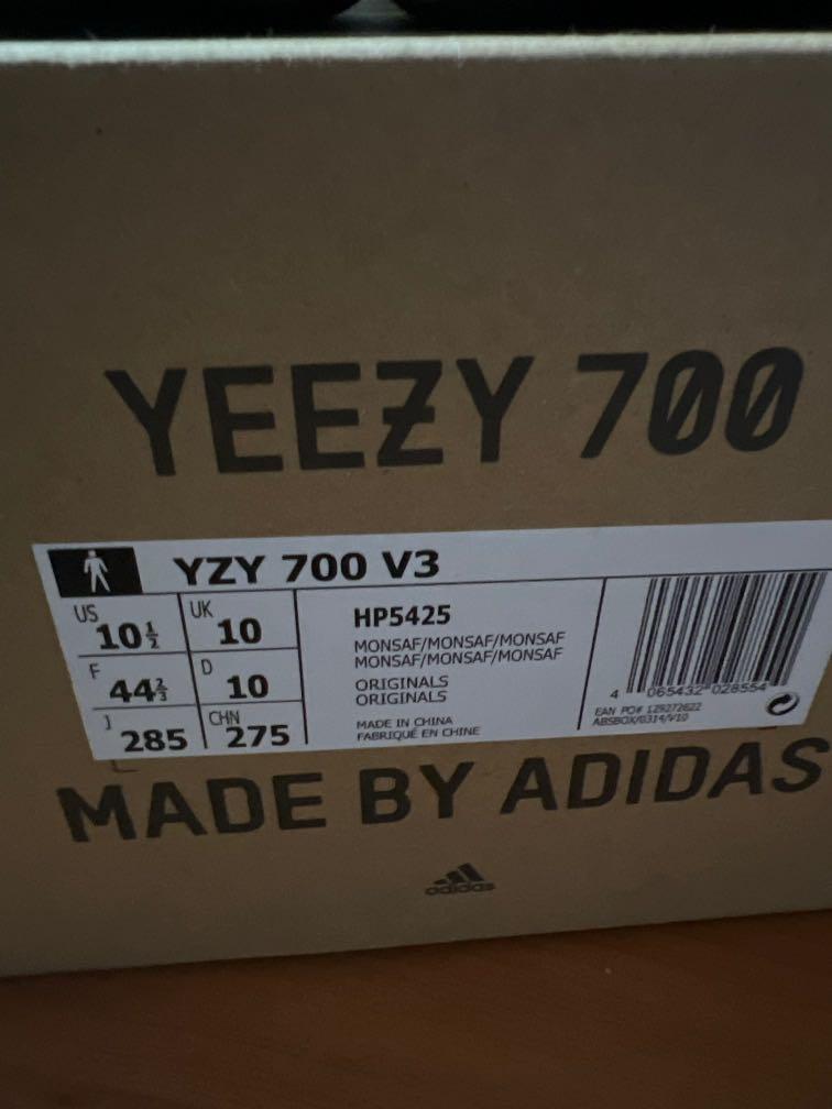 Adidas Yeezy 700 V3, Men's Fashion, Footwear, Sneakers on ...