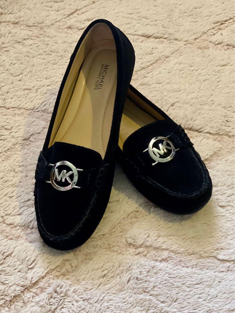 MK Michael Kors Black Suede Loafer Moccasin, Women's Fashion, Footwear,  Loafers on Carousell