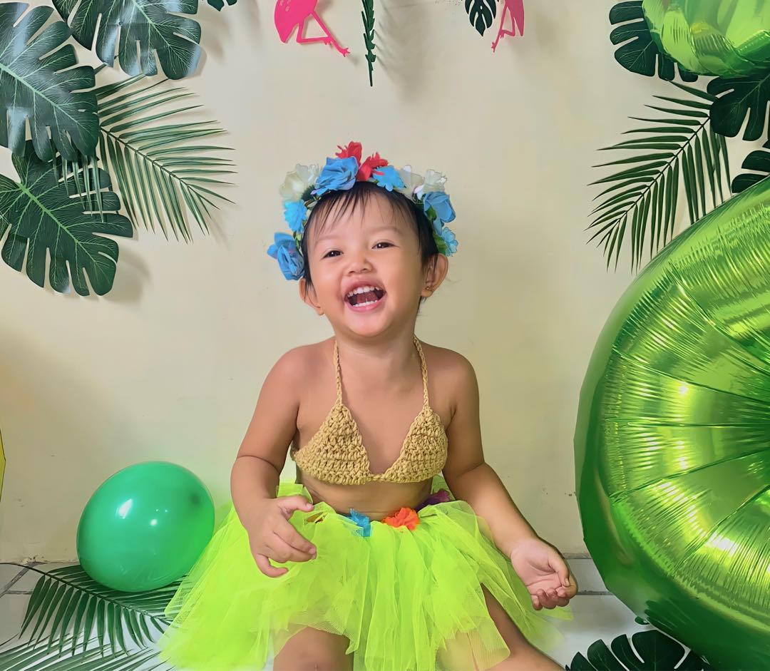Hawaiian dress up for little girl deals