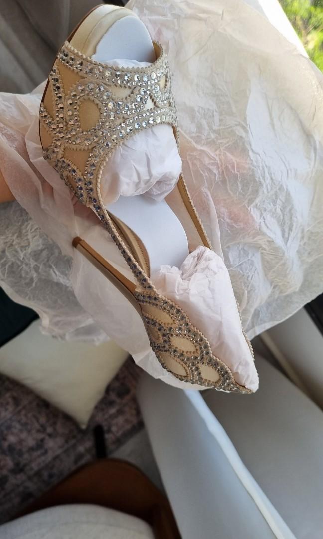 Badgley mischka top evening shoes