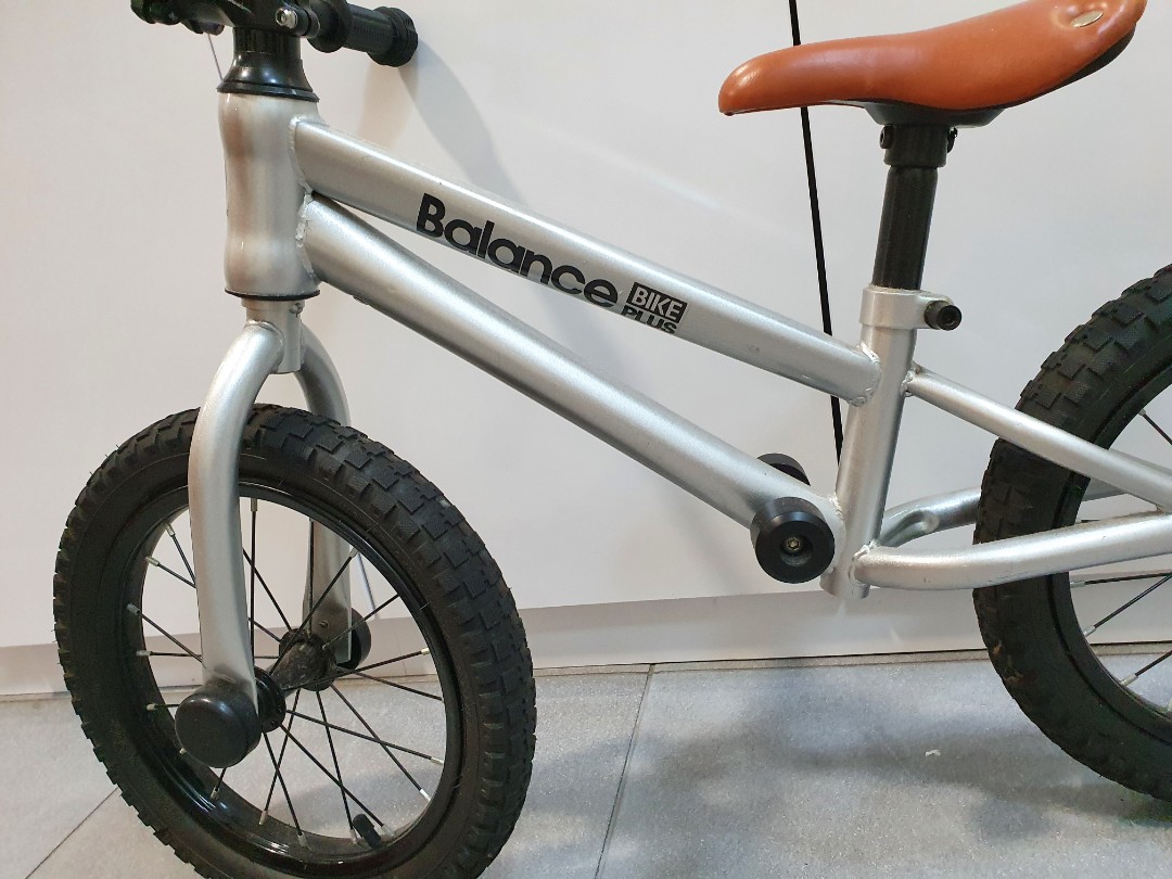 Balance bike, Sports Equipment, PMDs, E 
