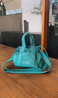 (Kategori: ) berada di . Dikirim oleh prelovedthings_e (ID iklan 1166514910, Gambar 1). Deskripsi: .