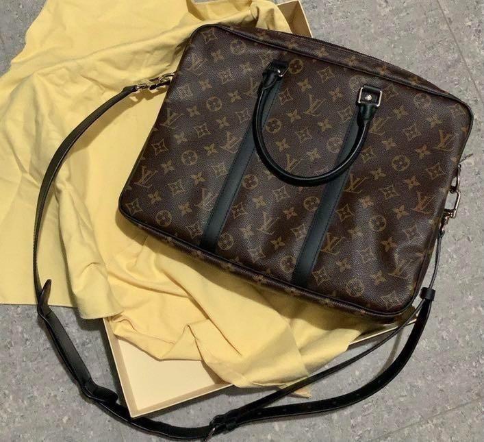 Louis Vuitton Taiga Porte Documents Slim Laptop Bag (SHG-32784