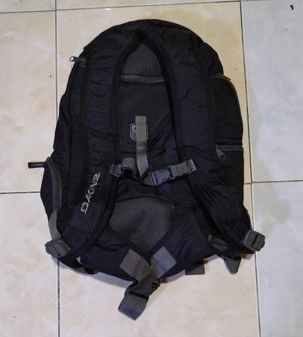 Dakine skate backpack outlet