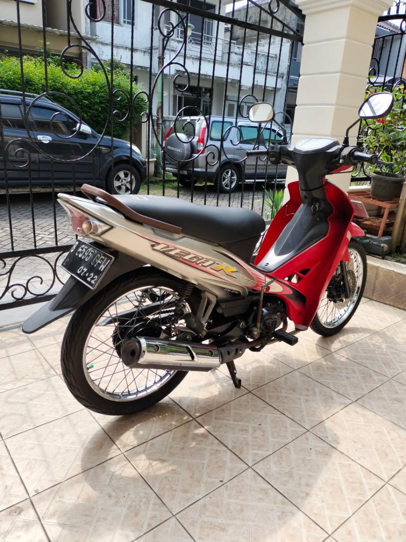 Dijual Motor Yamaha Vega R 110 Tahun 2006, Motor di Carousell