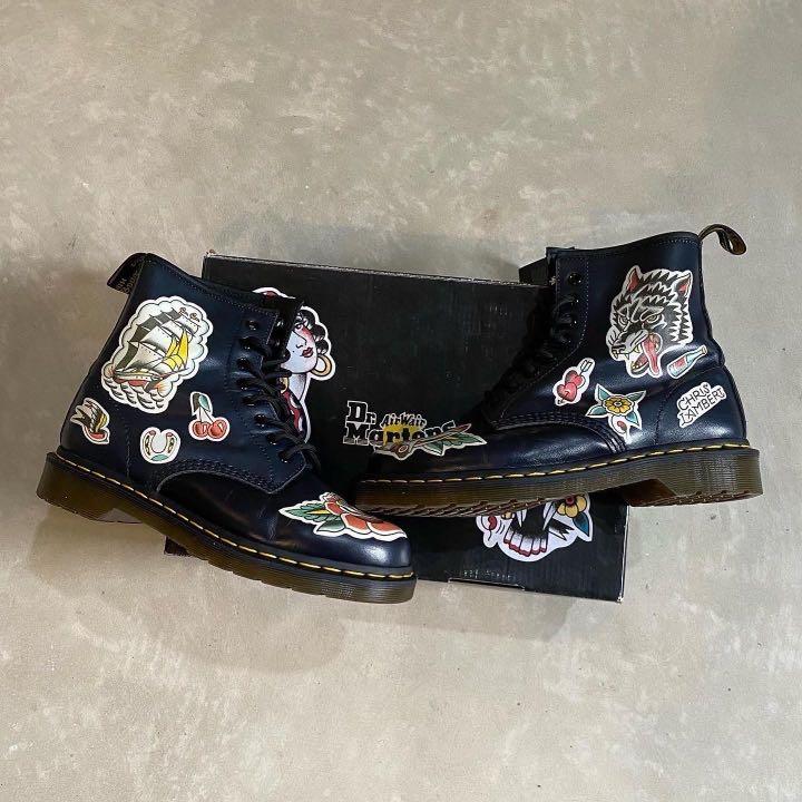 Dr Martens X Chris Lambert 1460 Back Hand Tattoo Fesyen Pria Sepatu Sepatu Boot Di Carousell 7088