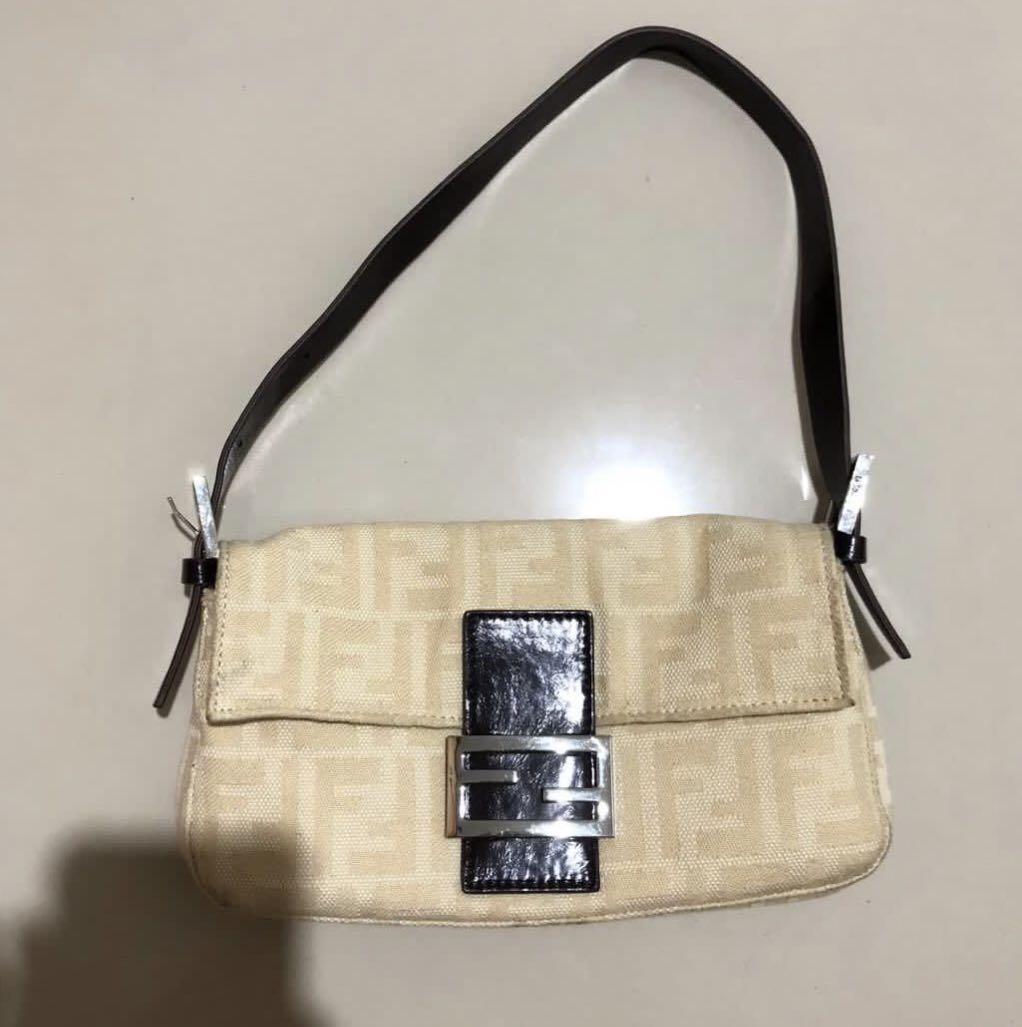 fendi baguette bag white