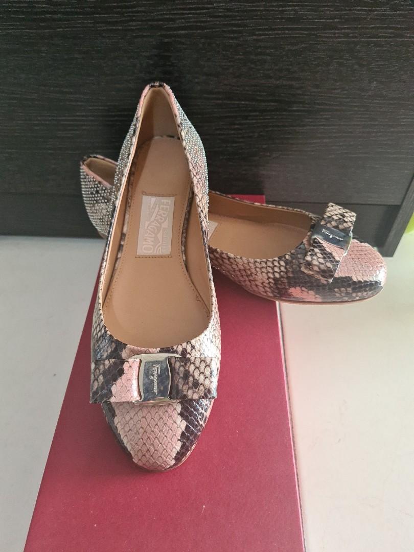 Salvatore ferragamo sales snakeskin shoes