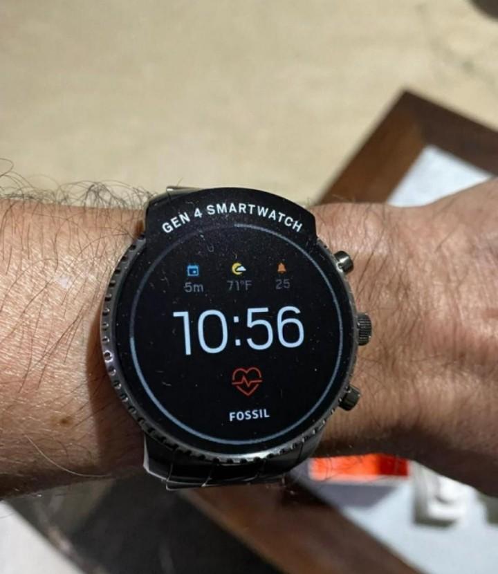 Fossil Gen 4 Smartwatch Smokegrey Barang Mewah Jam Tangan di Carousell