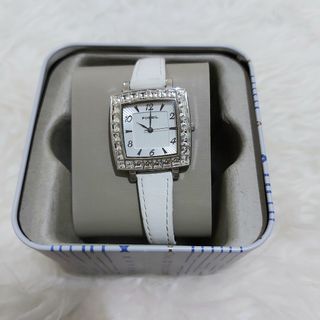 (Kategori: ) berada di . Dikirim oleh preloved_studf (ID iklan 1166625889, Gambar 1). Deskripsi: .