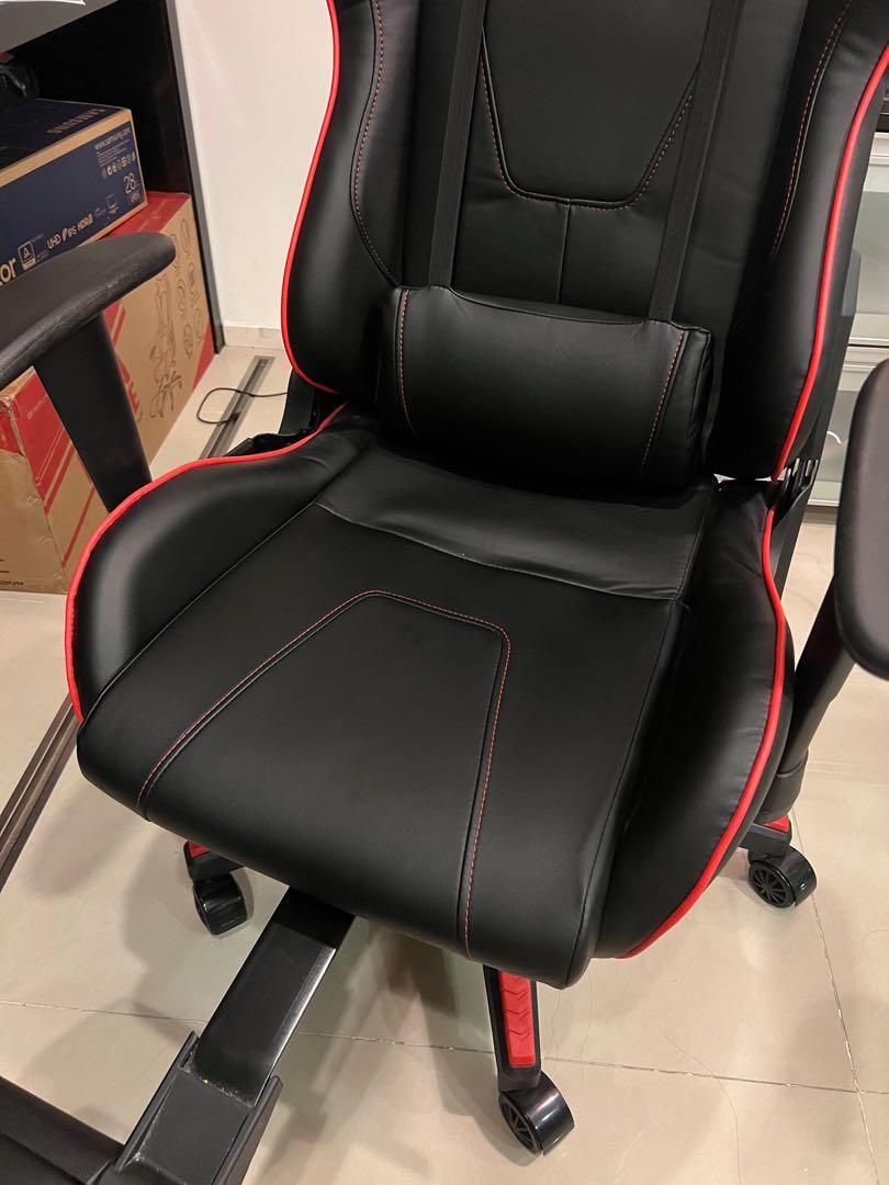 Gaming freak best sale naga throne