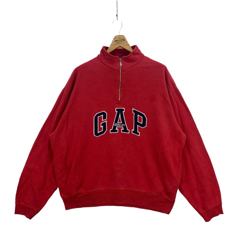 Gap deals sweatshirt red