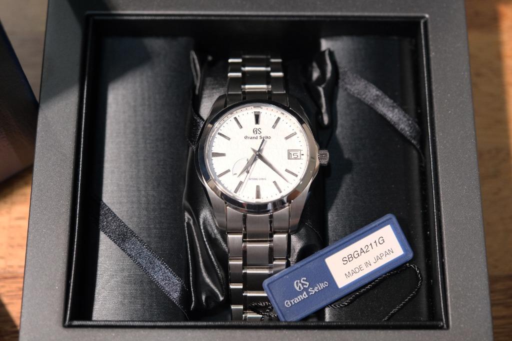 Grand Seiko SBGA211 Snowflake Spring Drive Titanium 41mm FULL SET  (SBGA211G), Luxury, Watches on Carousell