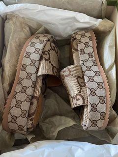 Gucci GG Brown sandal