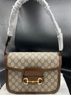 （分類：）位於 。 由 ari.0007 提交（商品編號 1166598389，圖片 1）。簡介： 。
