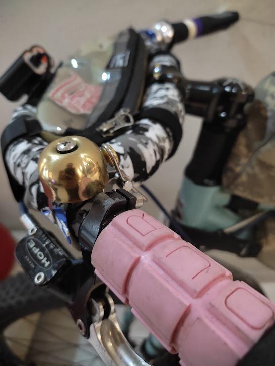 Handlebar Bags Jones Loopbar, LKLM, Surly Moloko, Comfort bar