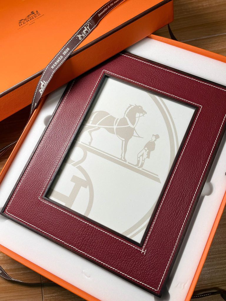 hermes frame