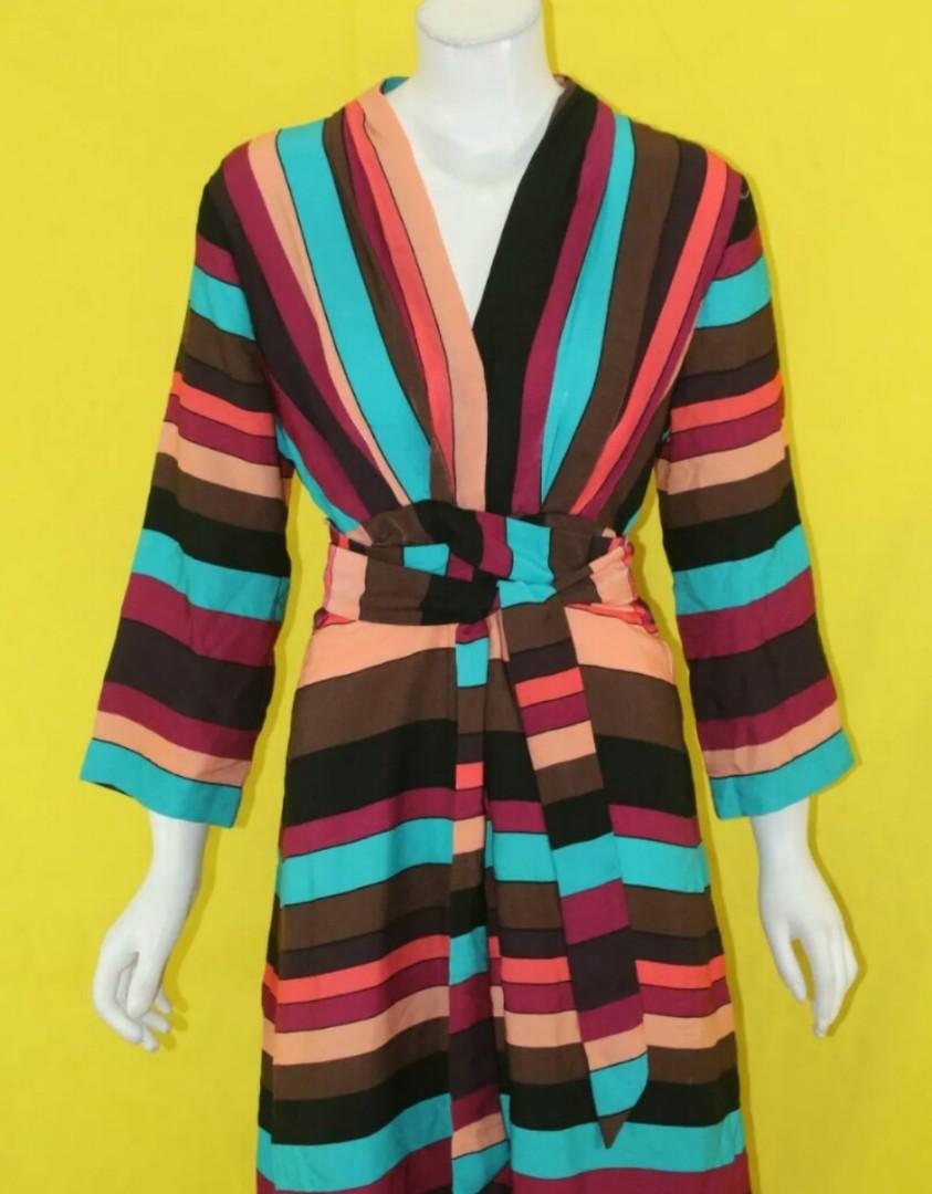 H&M wrap maxi kimono dress, Women's Fashion, Dresses & Sets, Dresses on  Carousell
