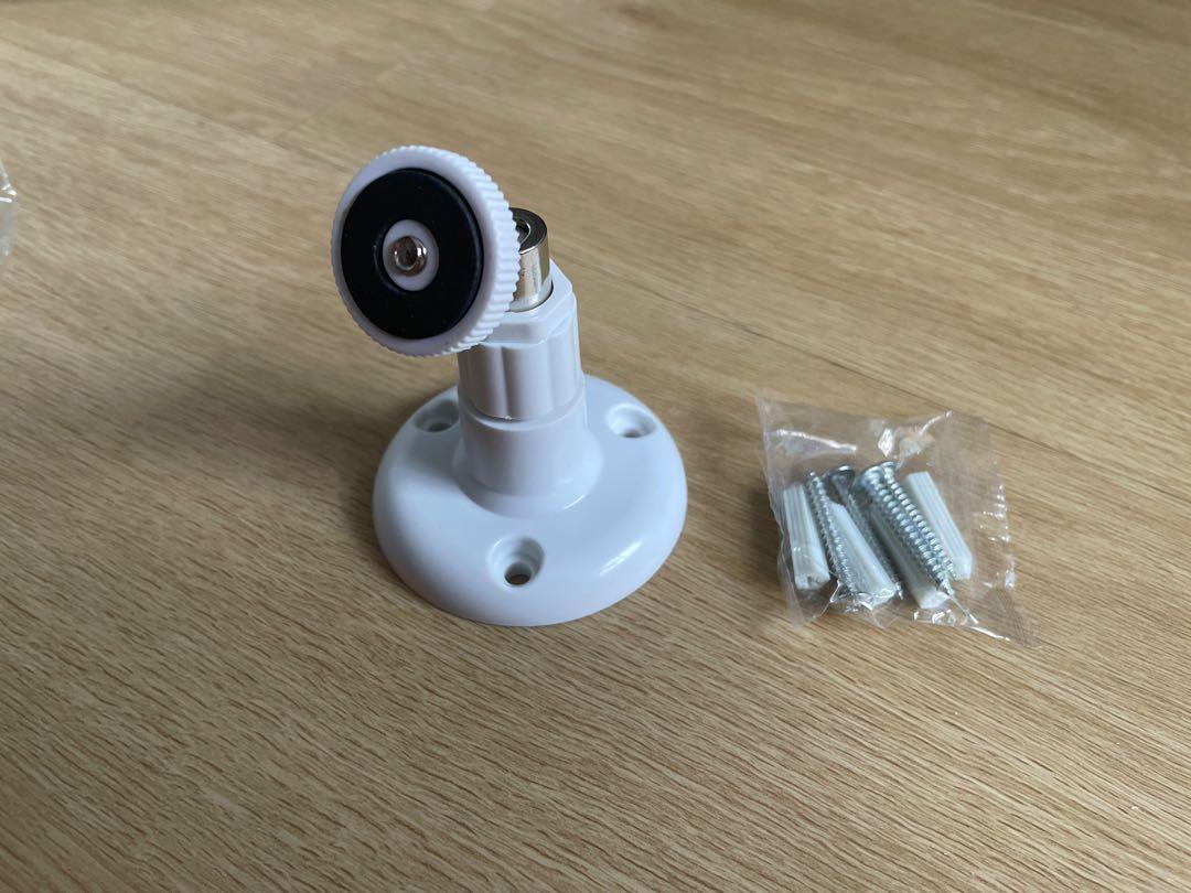 IP Camera mount (Category: Other Gadgets) located in Singapore. Submitted by ghostdragon.62c4d6 (Listing ID 1166545991, Image 1). Description: Universal mount at any angle for security camera. Easy install..