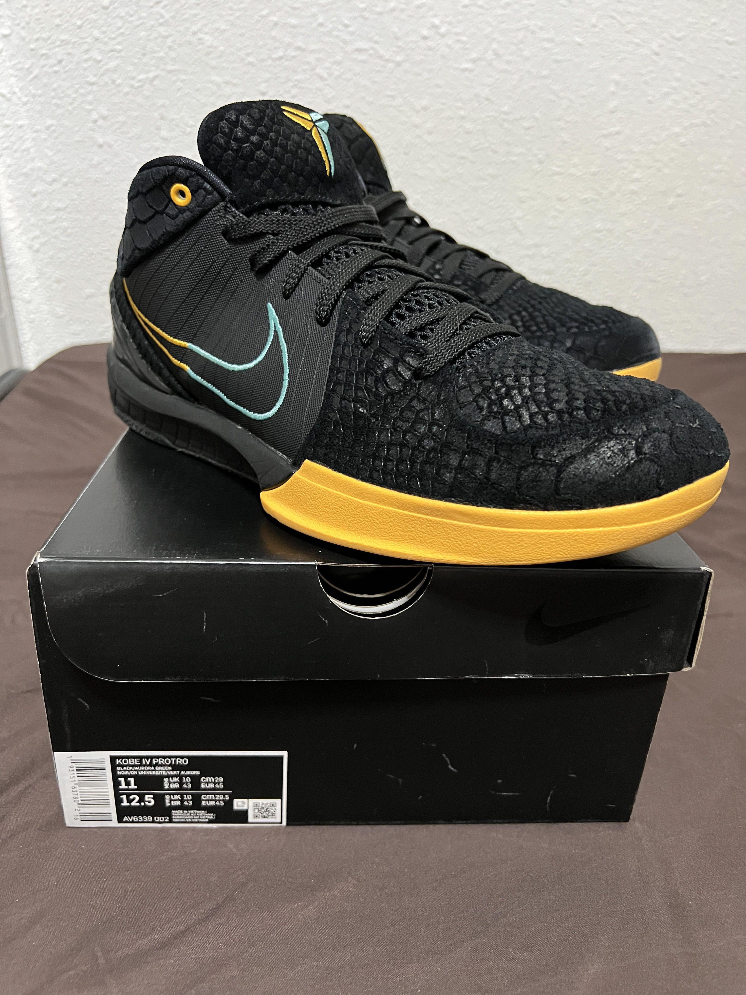 kobe 4 protro ftb snake