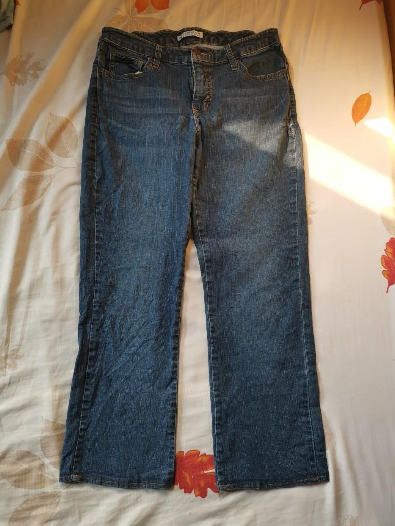 Lee slender secret lower on the waist 