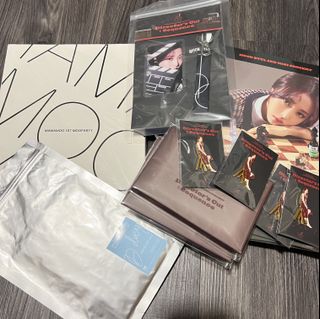 (Category: ) located in . Submitted by kpop_instocks (Listing ID 1166573447, Image 1). Description: .