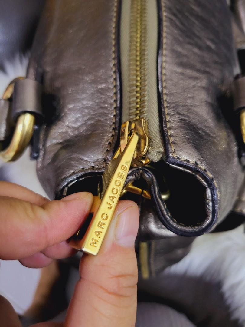 💋MARC JACOBS LEATHER HOBO BAG RIRI ZIPPER, Luxury, Bags & Wallets on  Carousell
