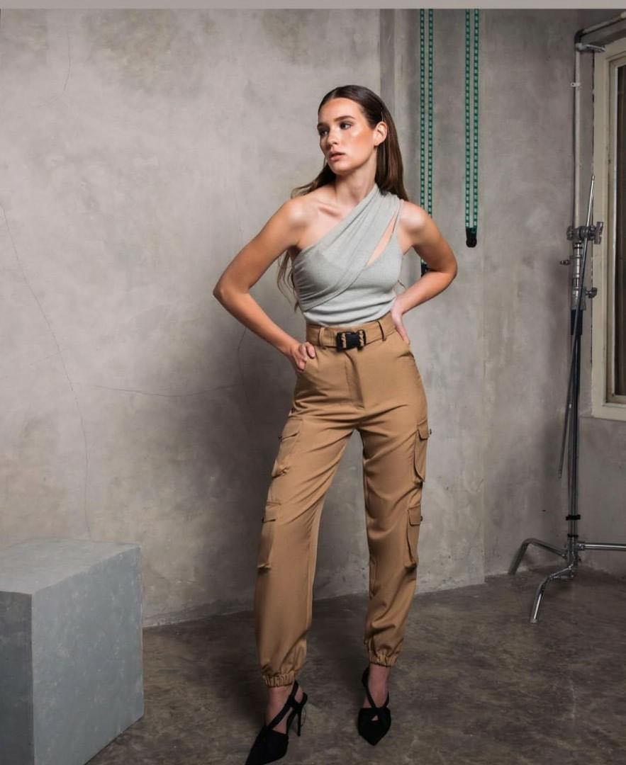 Maryalle cargo pants size L, Fesyen 