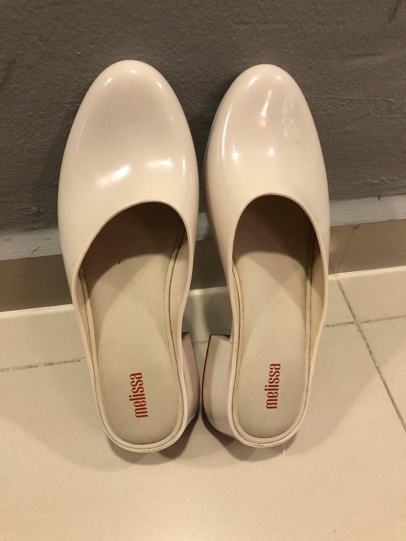 Melissa zen top mule