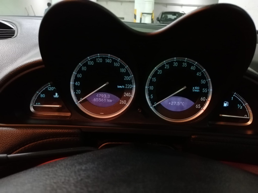 Mercedes-Benz SL500 5.5L (A)62863127576961111