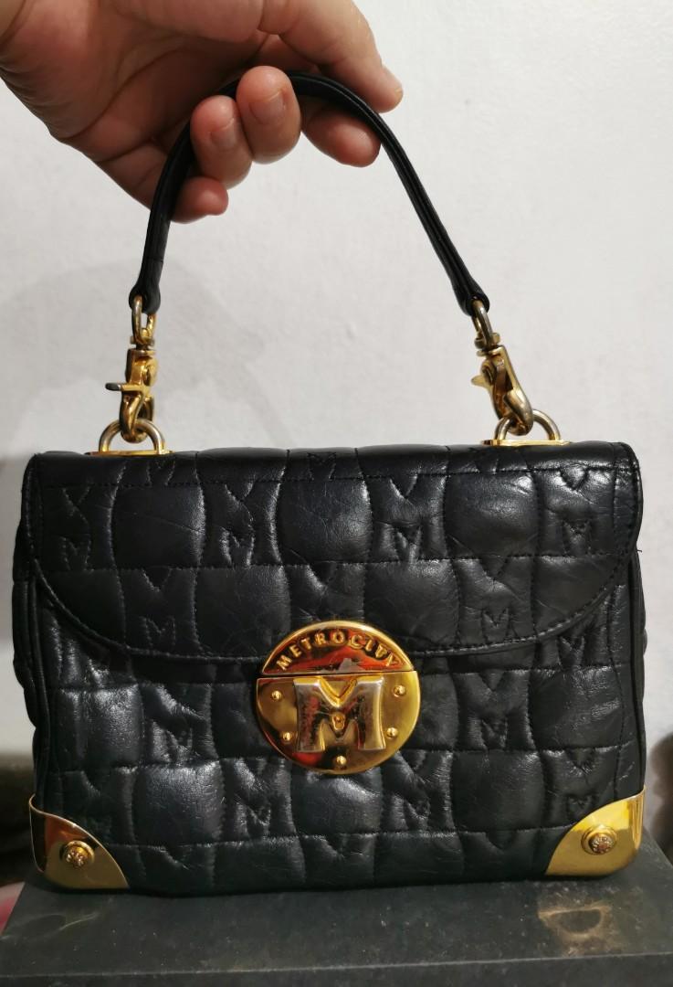 Original Metro City bag, Women's Fashion, Bags & Wallets, Purses & Pouches  on Carousell
