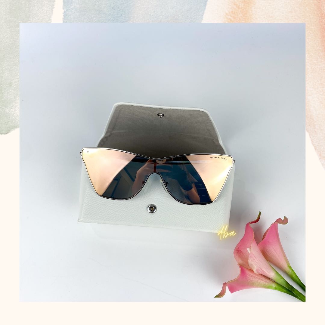 Michael Kors Larissa Sunglasses, Women's Fashion, Watches & Accessories